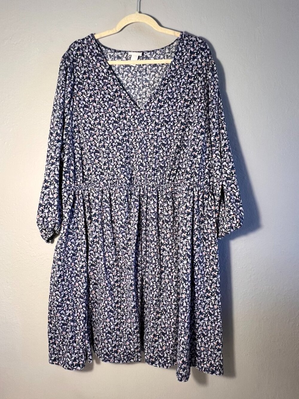 NWOT - 2X Ava & Viv Floral Print Midi Dress Long Sleeve V Neck